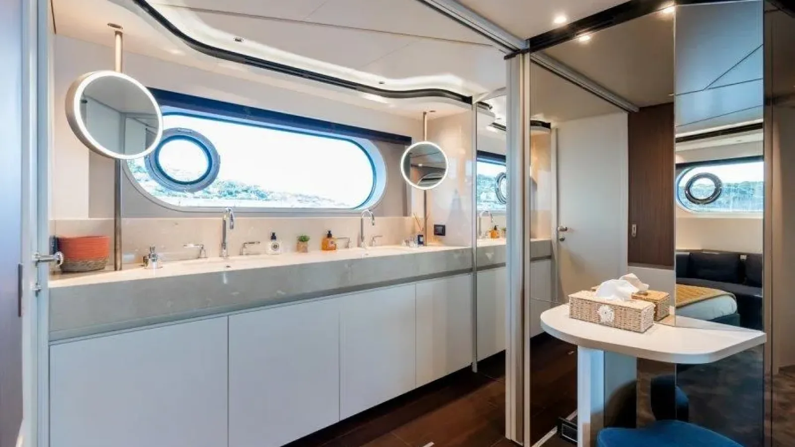 Magellano25-LCRiviera_Conciergerie_de_Luxe-Yacht-Achat (20)